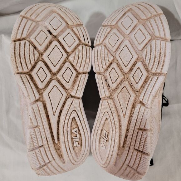 Fila Youth toddler Boys size 8 black Landbuzzer Running Shoe - Picture 3 of 7